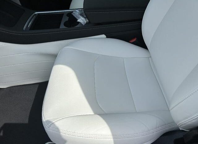 
								TESLA MODEL Y 2025 RWD full									
