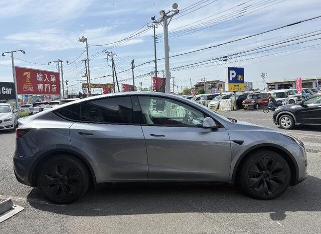 
								TESLA MODEL Y 2025 RWD full									