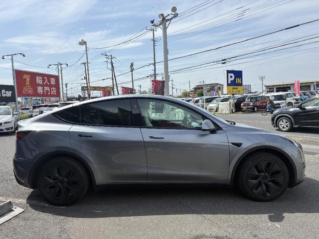 TESLA MODEL Y 2025 RWD