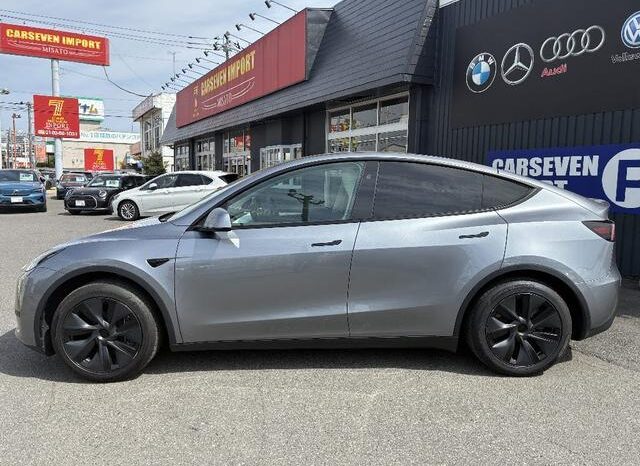 
								TESLA MODEL Y 2025 RWD full									
