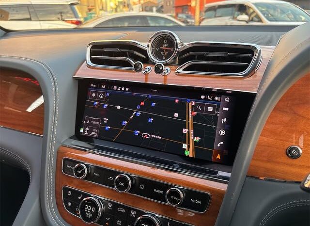 
								2022 BENTLEY BENTAYGA HYBRID #266006 full									