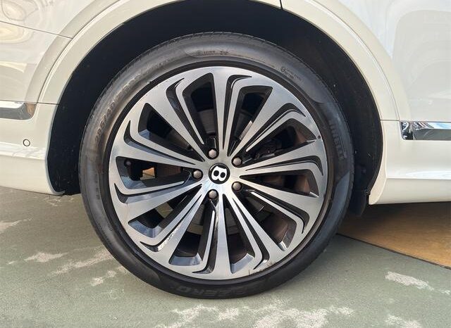 
								2022 BENTLEY BENTAYGA HYBRID #266006 full									