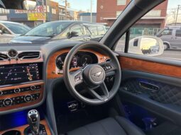 
										2022 BENTLEY BENTAYGA HYBRID #266006 full									