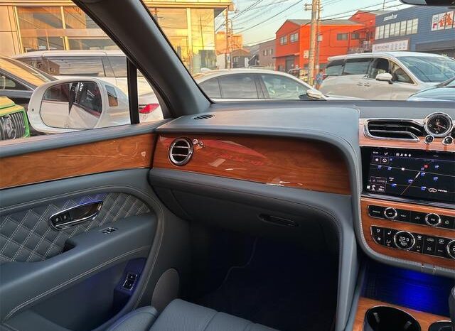 
								2022 BENTLEY BENTAYGA HYBRID #266006 full									