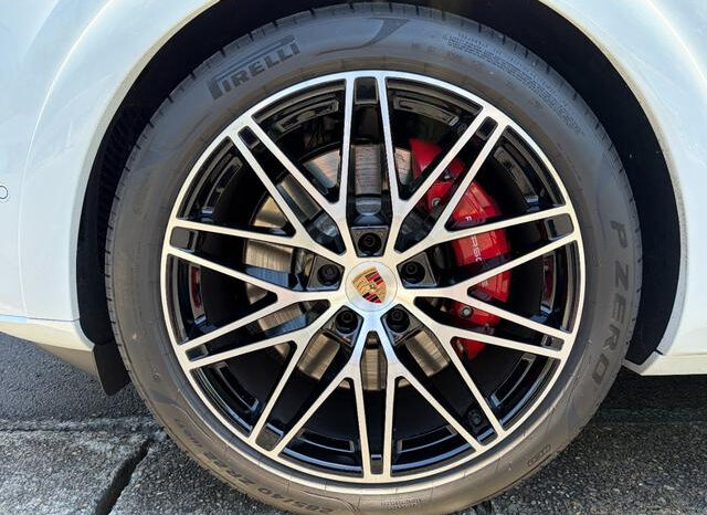 
								2025 PORSCHE CAYENNE COUPE CAYENNE GTS COUPE #266003 full									