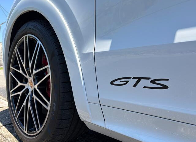 
								2025 PORSCHE CAYENNE COUPE CAYENNE GTS COUPE #266003 full									