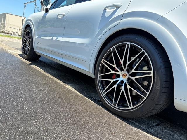 2025 PORSCHE CAYENNE COUPE CAYENNE GTS COUPE #266003