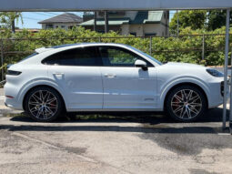 
										2025 PORSCHE CAYENNE COUPE CAYENNE GTS COUPE #266003 full									