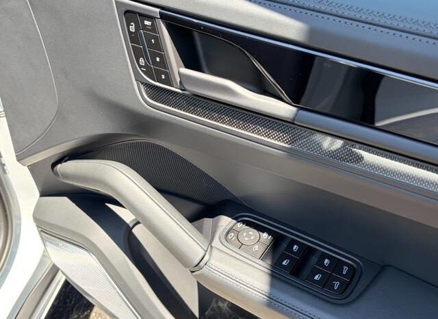 
								2025 PORSCHE CAYENNE COUPE CAYENNE GTS COUPE #266003 full									
