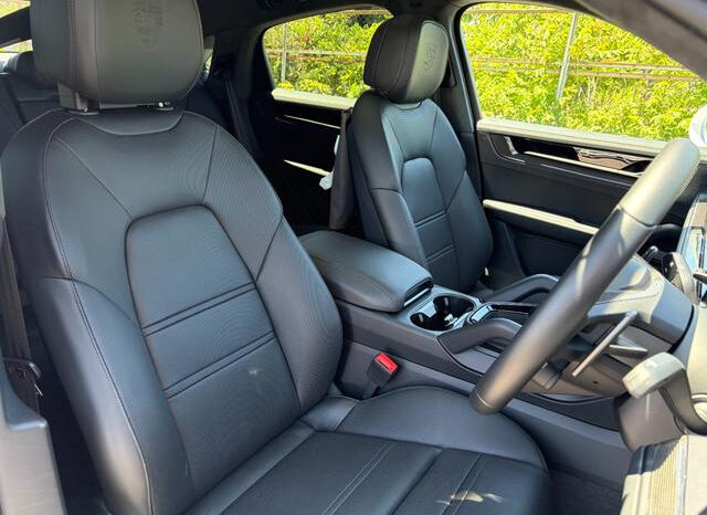 
								2025 PORSCHE CAYENNE COUPE CAYENNE GTS COUPE #266003 full									