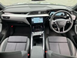
										2024 AUDI Q8 E-TRON QUATTRO S LINE full									