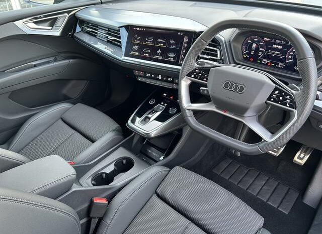 
								2024 AUDI Q4 E-TRON 45 S LINE full									
