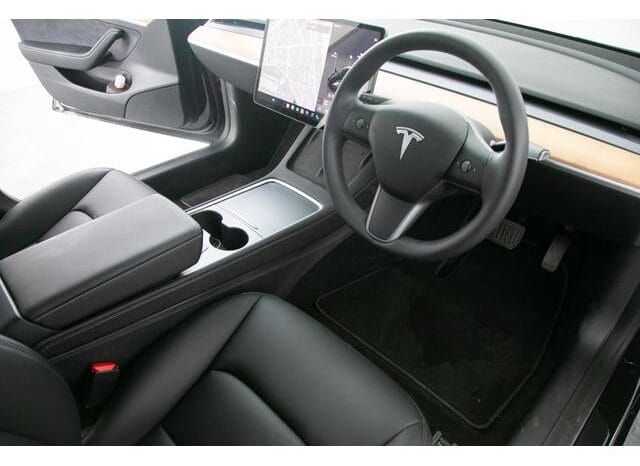 
								2022 TESLA MODEL 3 RWD full									