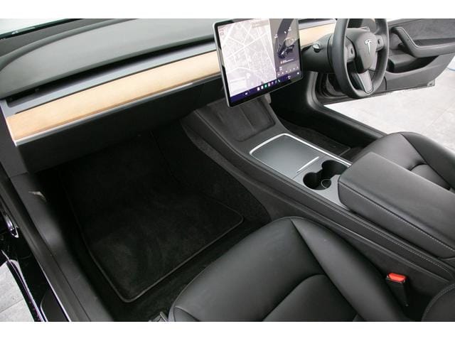 2022 TESLA MODEL 3 RWD