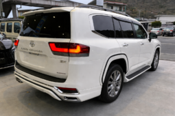 
										2024 TOYOTA LAND CRUISER ZX MODELLISTA #266010 full									