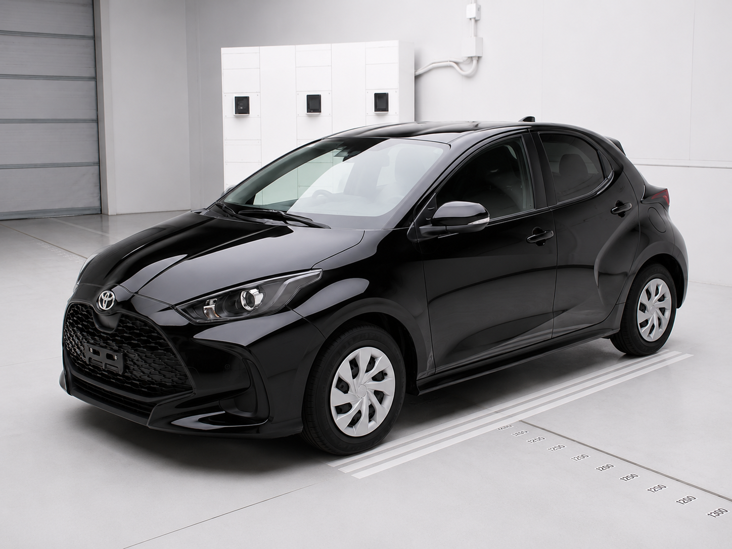 2025 TOYOTA YARIS X #2660024
