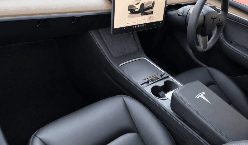 
								TESLA MODEL Y 2022 RWD full									