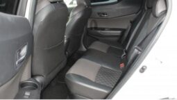 
										2022 Toyota C-HR G full									