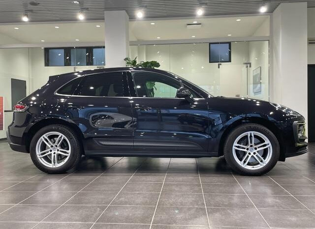 
								2023 PORSCHE MACAN #2660018 full									
