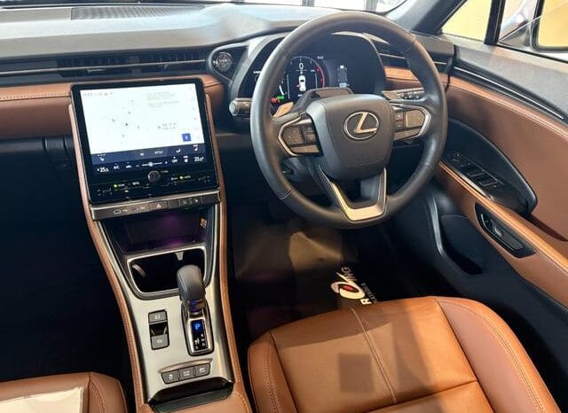 
								2024 LEXUS LBX RELAX #26798 full									