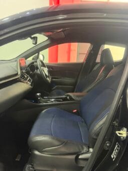 
										2023 TOYOTA C-HR G Mode Nero Safety Plus 3 #26789 full									