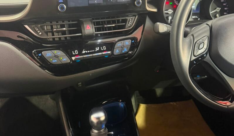 
								2023 TOYOTA C-HR G Mode Nero Safety Plus 3 #26789 full									