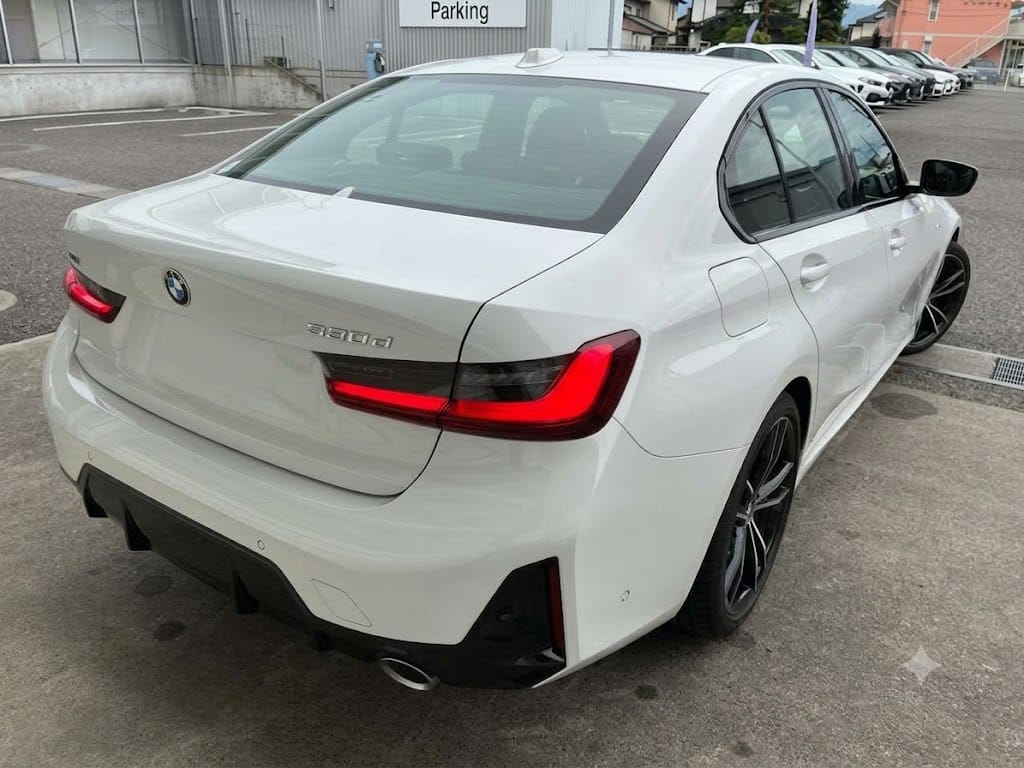 2023 BMW 3 SERIES 320D XDRIVE M SPORT SEDAN  #26746