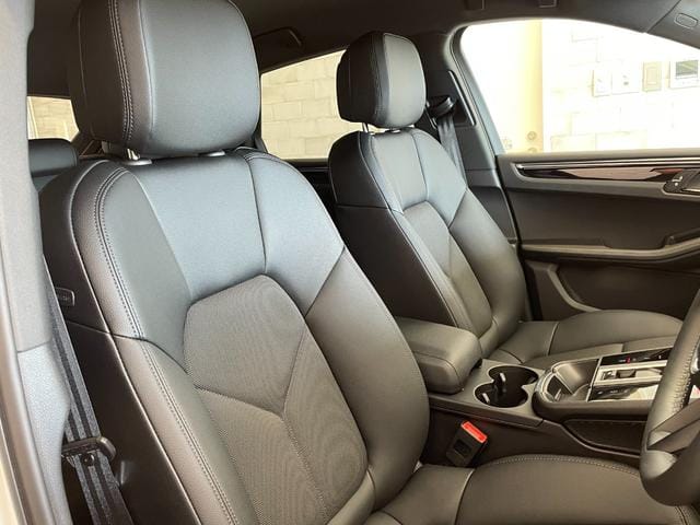 2023 PORSCHE MACAN 2.0 Turbo PDK 4WD AWD #267101