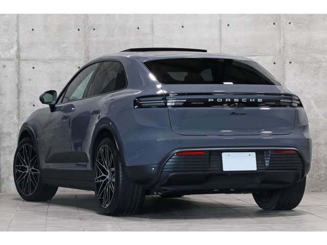 2025 PORSCHE MACAN BASE ELECTRIC SPORT CHRONO AND LEATHER #267103