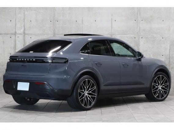 2025 PORSCHE MACAN BASE ELECTRIC SPORT CHRONO AND LEATHER #267103