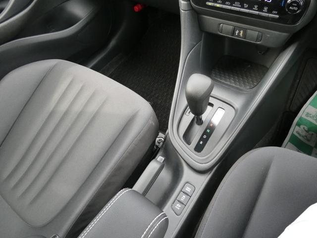 2024 TOYOTA YARIS Z #26882