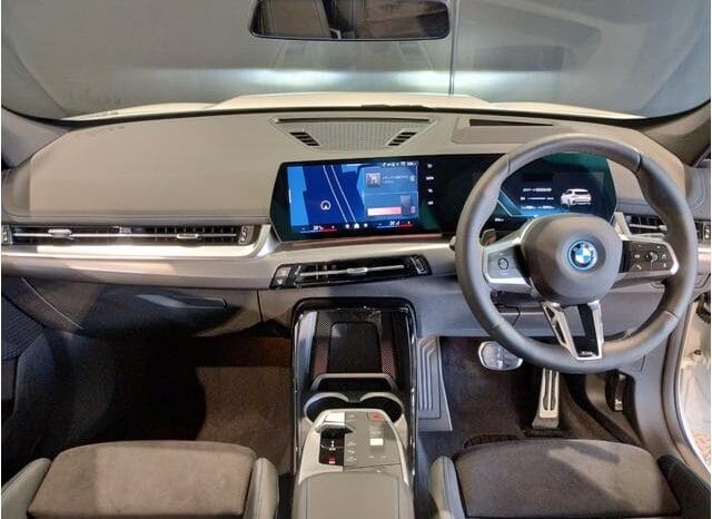 
								2025 BMW IX1 E DRIVE 20M SPORT #26841 full									