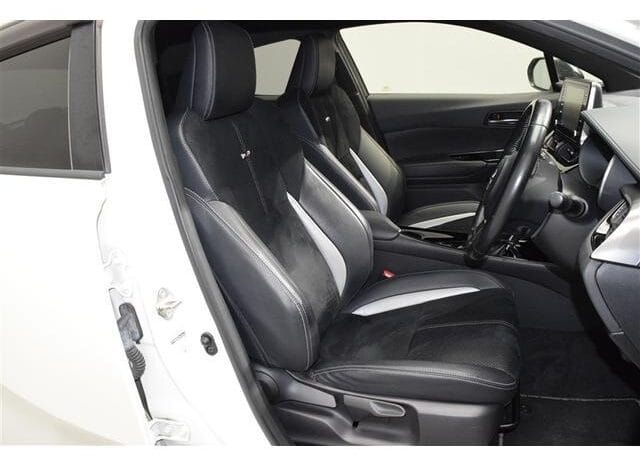 
								2023 TOYOTA C-HR S-T GR SPORT #26830 full									