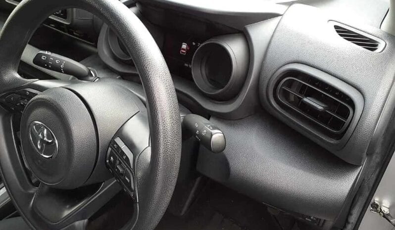
								2022 TOYOTA YARIS CROSS X # 26870 full									