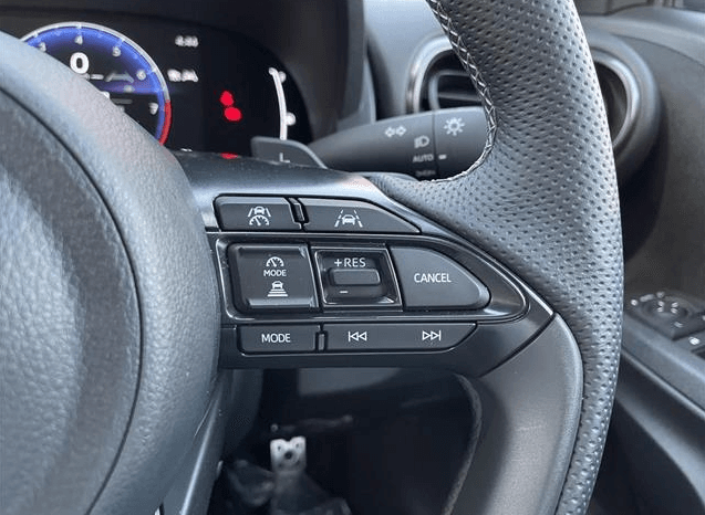 
								2025 TOYOTA YARIS CROSS GR SPORTS #26824 full									
