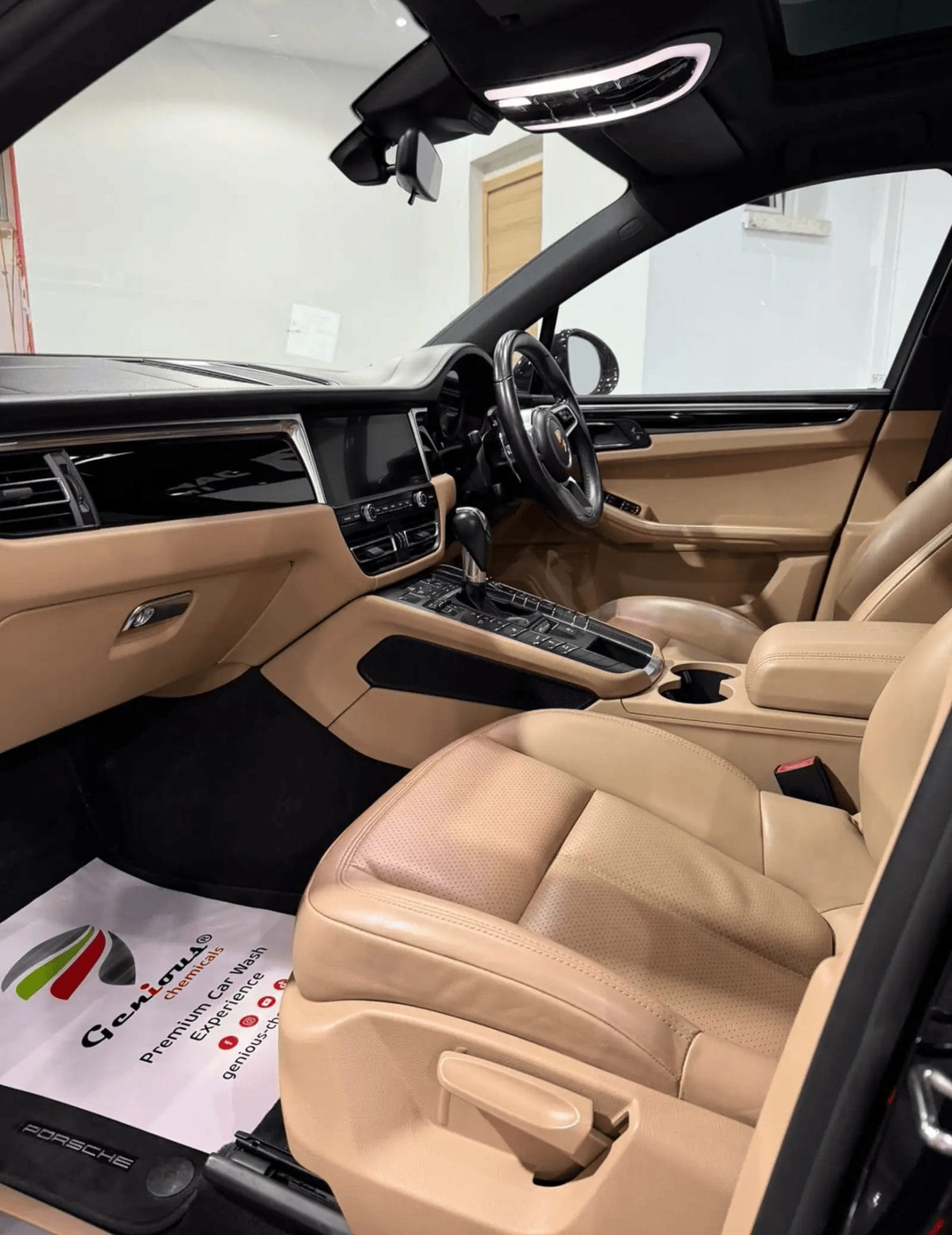 2019  PORSCHE MACAN S PACKAGE #26842