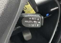 
										2022 TOYOTA C-HR G MODE NERO SAFETY PLUS #26884 full									