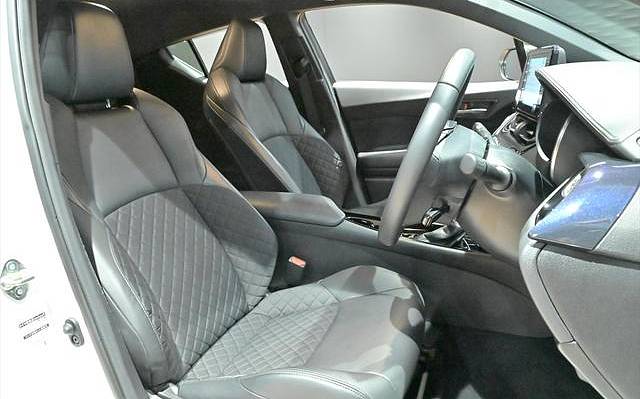 2023 TOYOTA C-HR G MODE NERO SAFETY PLUS #26856