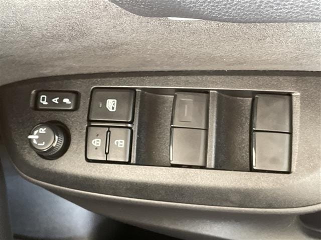 2024 TOYOTA YARIS Z #26880