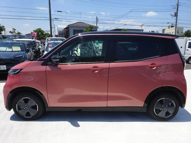 2023 NISSAN SAKURA X