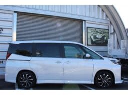 
										2026 TOYOTA NOAH S-Z full									