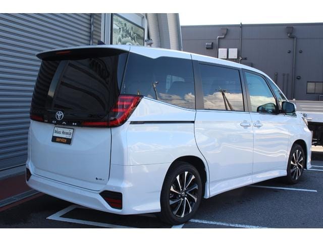2026 TOYOTA NOAH S-Z