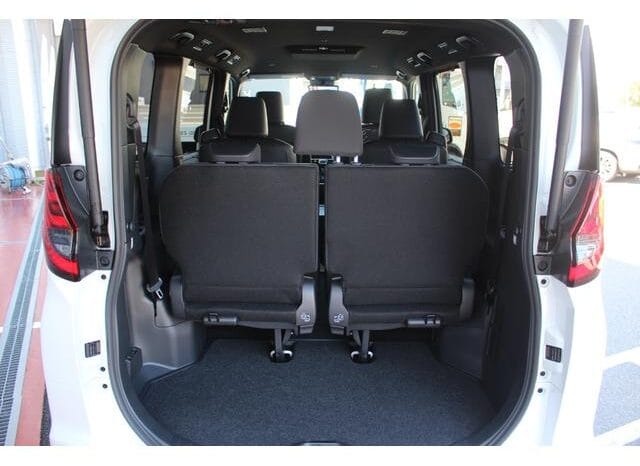 
								2026 TOYOTA NOAH S-Z full									