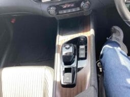 
										2023 NISSAN AURA G LEATHER EDITION full									
