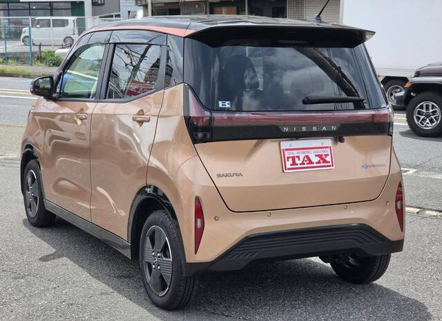 
								2023 NISSAN SAKURA X full									