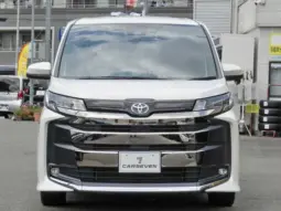 
										2023 TOYOTA NOAH S-Z full									