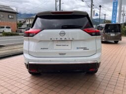 
										2025 NISSAN X-TRAIL G E-4ORCE full									