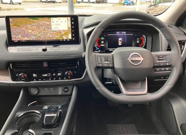 
								2025 NISSAN X-TRAIL G E-4ORCE full									
