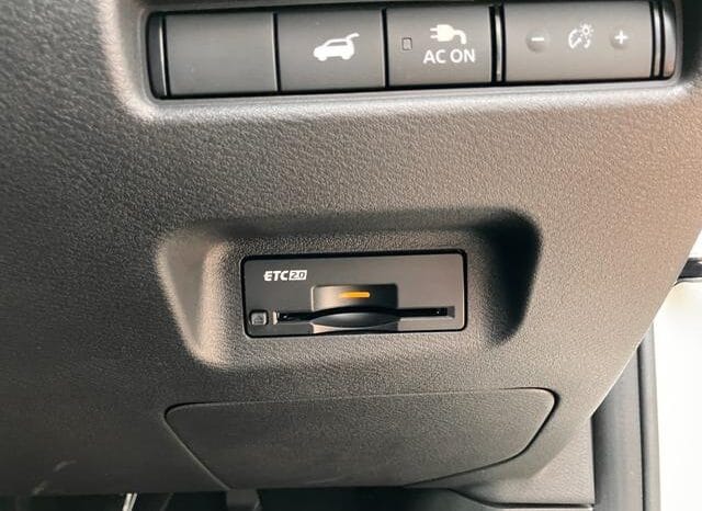 
								2025 NISSAN X-TRAIL G E-4ORCE full									