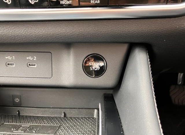 
								2025 NISSAN X-TRAIL G E-4ORCE full									